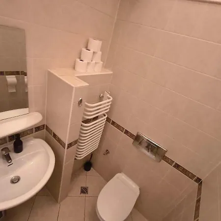 Fantastic-inn - B7 C308 Krakkó